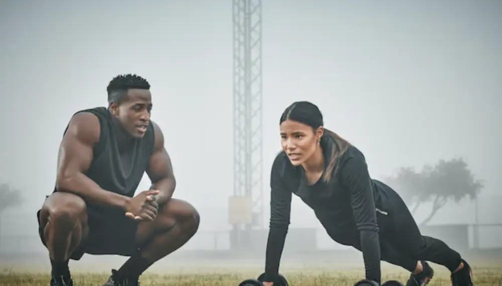 Dumbbell exercise method (4)